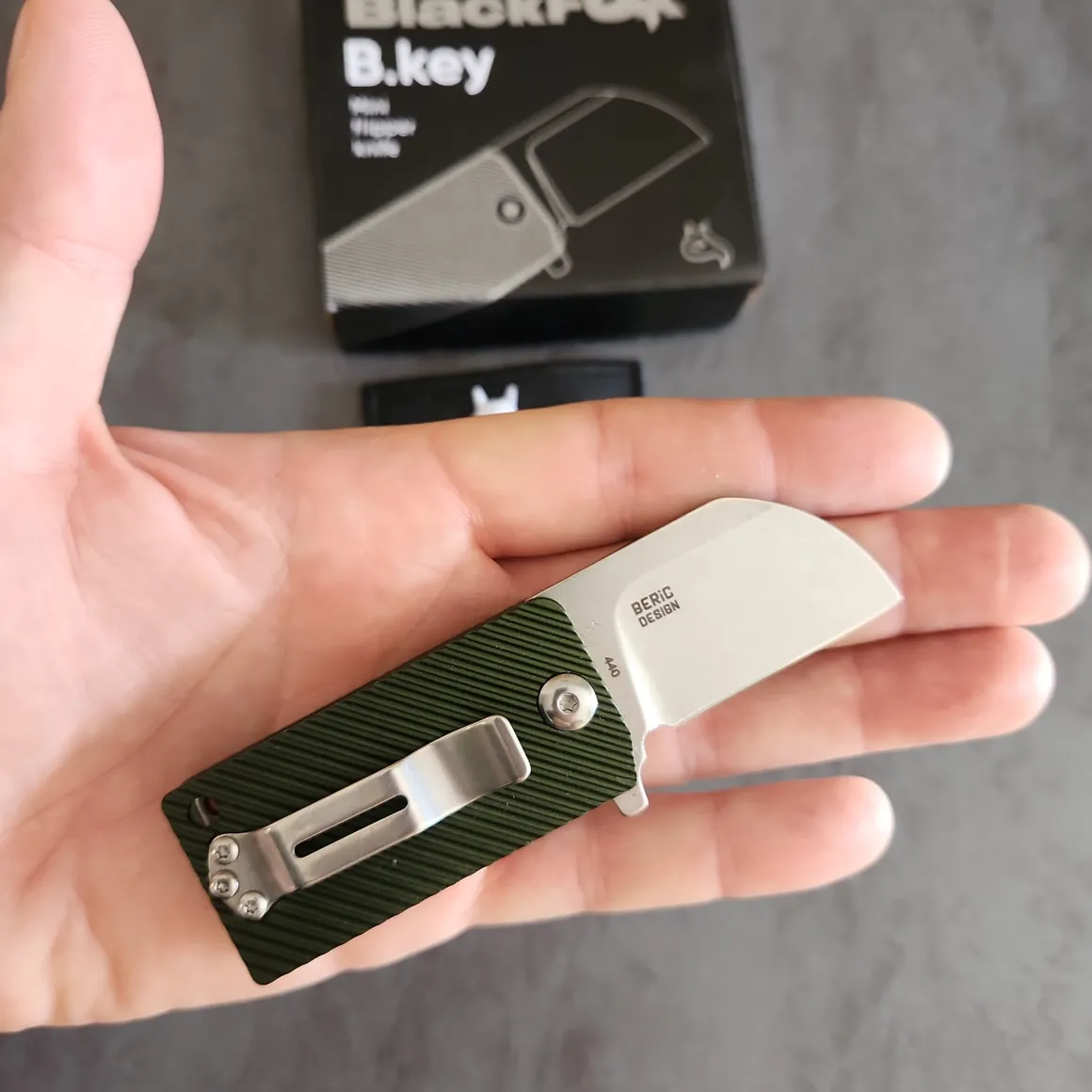 black_fox__bkey__verde_2.webp Black Fox - B.Key - Verde