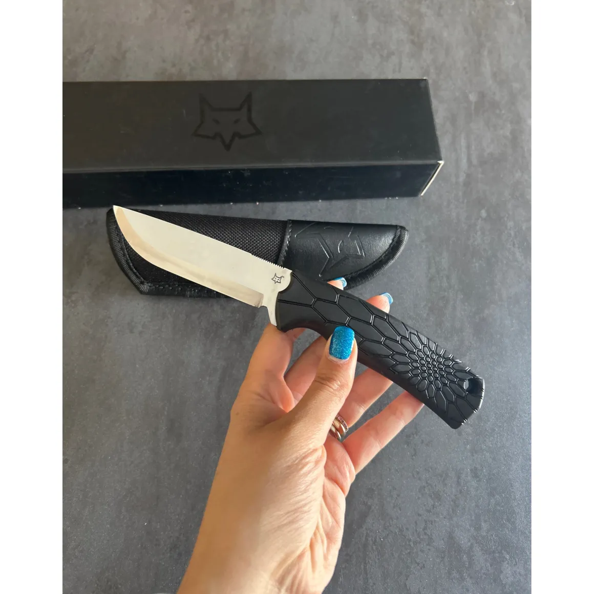 fox__coltello_core_nero___2.webp Fox - Coltello Core Nero - FX 606