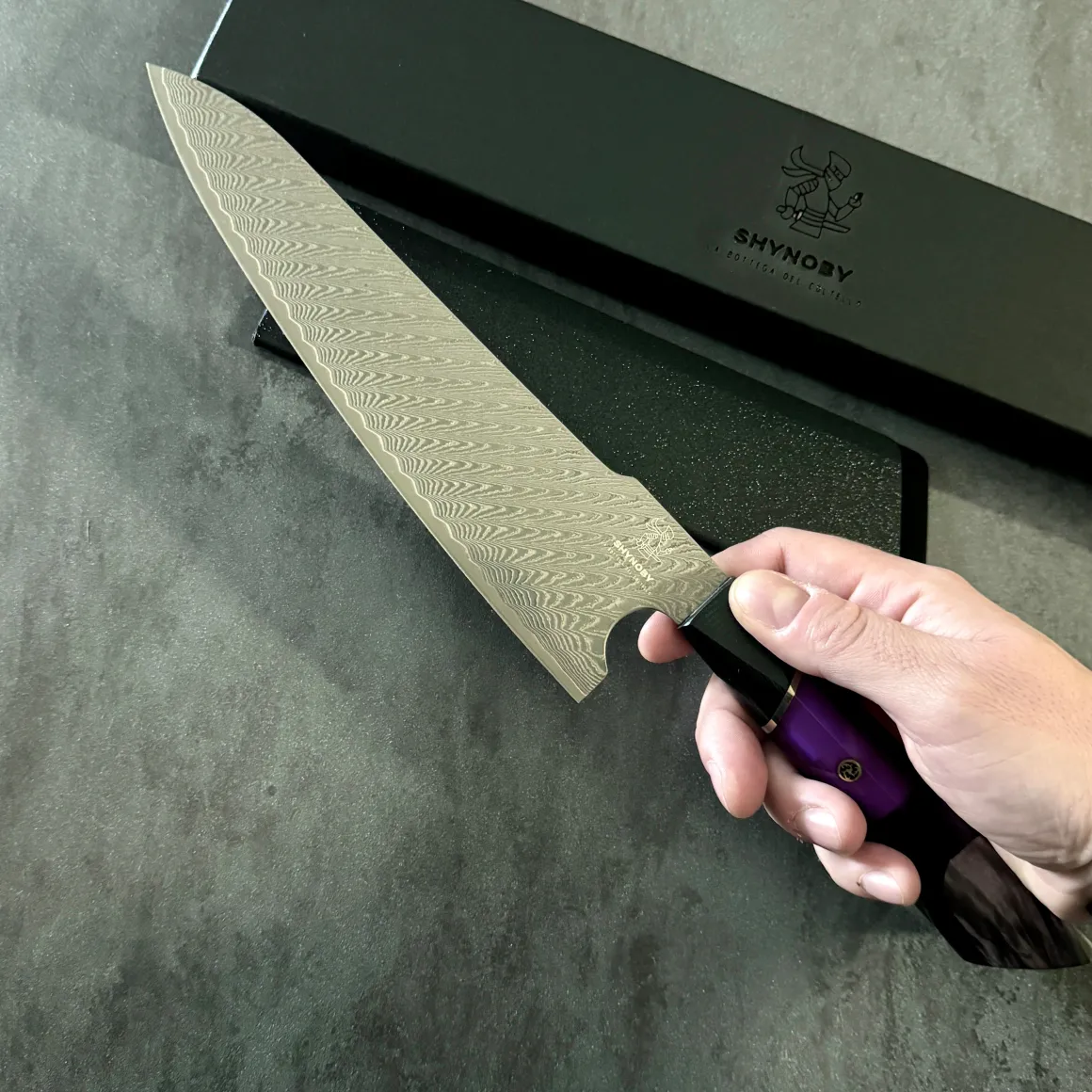 shynoby_damasco__trincian_4-1.webp Shynoby Damasco - Trinciante Purple - 22cm